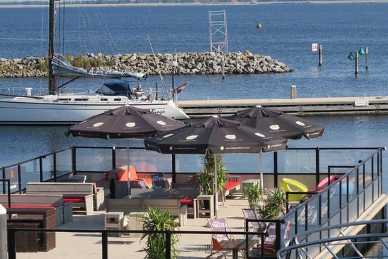 Ijsvogel Apartment, Duplex Family Home 4-Bed Located On The Largest Saltwater Lake Bruinisse Dış mekan fotoğraf